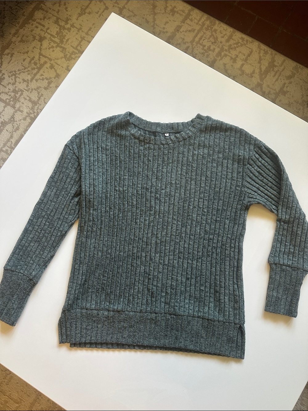 Ribbed Crewneck Sweater in Heather Gray-Green